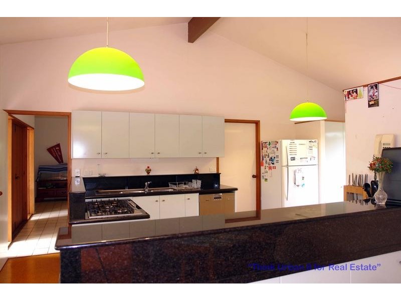 260 Rafting Ground Road, Brookfield QLD 4069